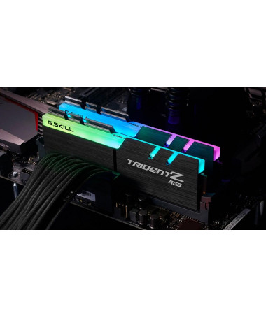 RAM memorje G.Skill Trident Z RGB 64GB 2 x 32 GB DDR4 4000 MHz