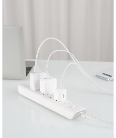 AUKEY PA-B1 Universal e bardhë AC Indoor