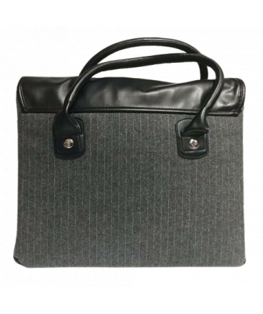 ÇANTË PËR LAPTOP HELLO KITTY LINES HIRI TARGET